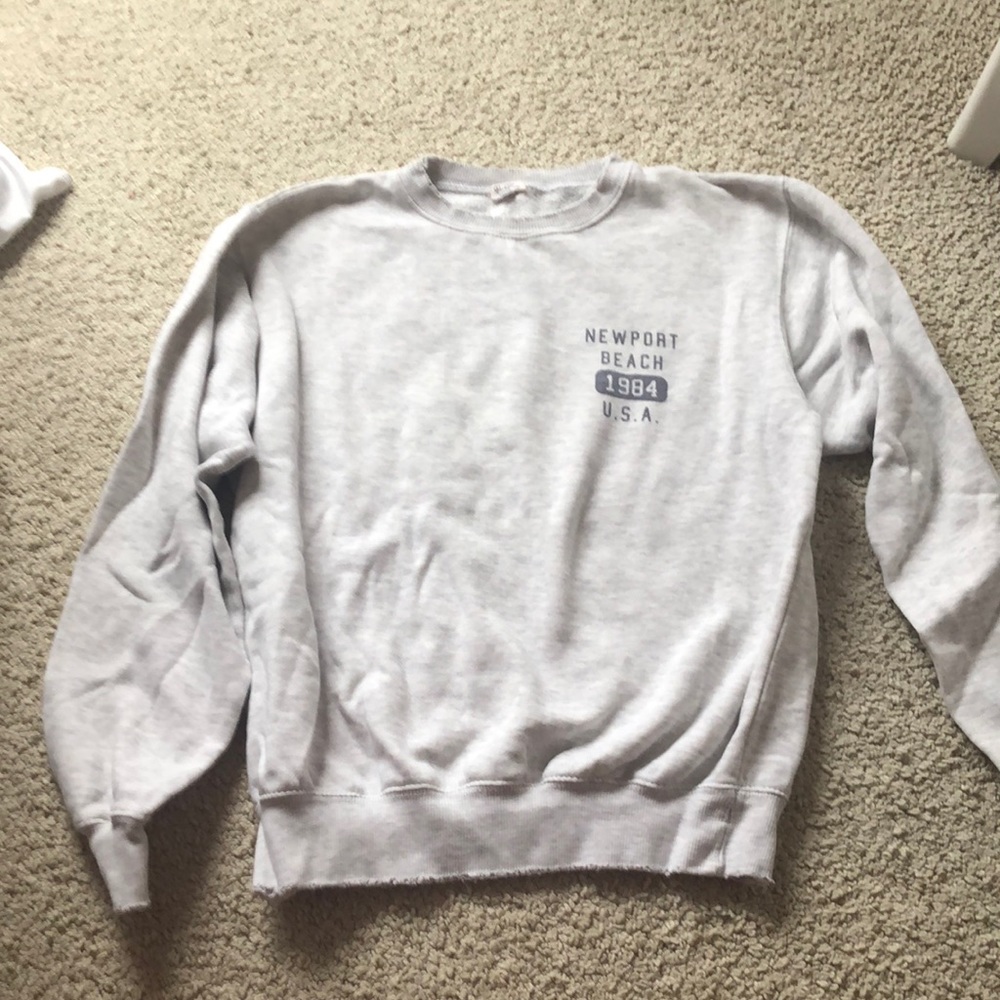 Brandy Melville crewneck